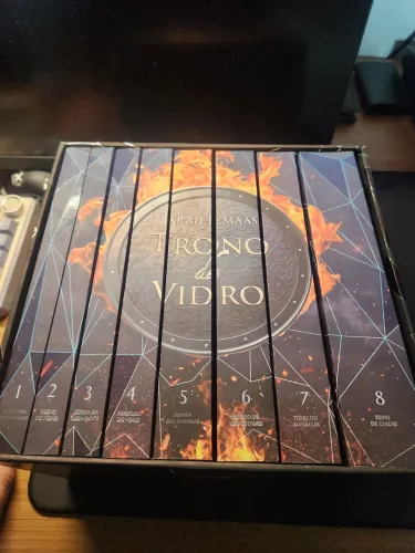 Box Trono de vidro (Todos os livros + Brinde)