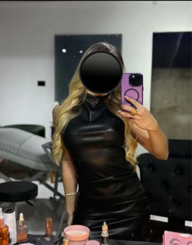 Vestido preto courino
