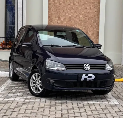 Volkswagen Fox 1.0 MI Total Flex 8V 5P 2014