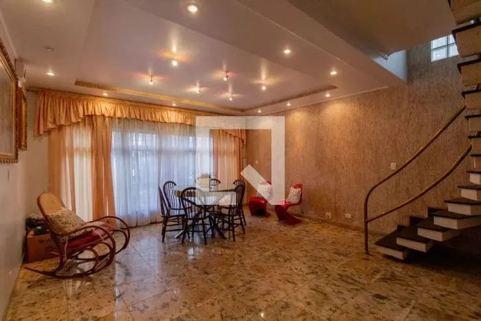 Casa à Venda - Vila Ré, 6 Quartos, 287 m2