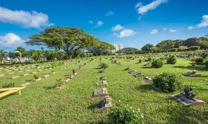 Duas gavetas de jazigos novas no cemitério Jardim da Saudade