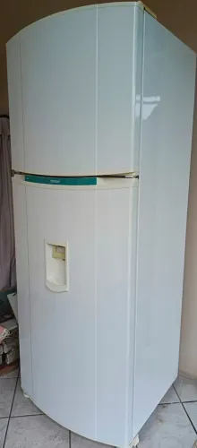 Geladeira Biplex Consul 480Lts funcionando