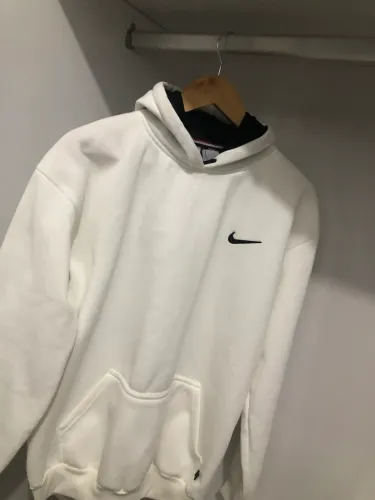 Moletom off-White Canguru com Capuz - Nunca usado