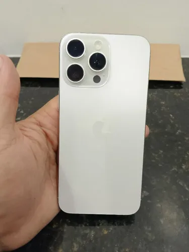 iPhone 15 Pro Max 256GB Com Caixa e Nota Fiscal