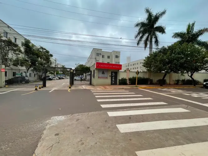 Apartamento no Castelo de Mônaco - 1º andar