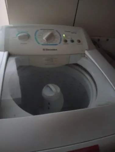 Vendo máquina de lavar 12 kg