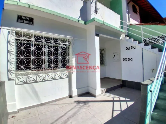 Excelente de 2 Quartos com entrada compartilhda com 100m2, imóvel bem amplo em Campo Grand