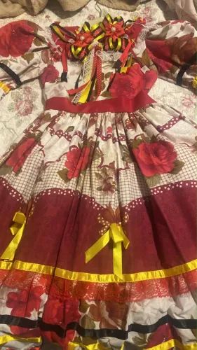 Vestido de Festa Junina de algodão e super rodado