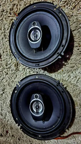 Auto falantes biaxal 6" polegadas 