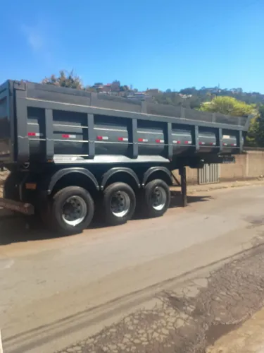 Carreta Rossetti com pneu 2 pinos 73.000