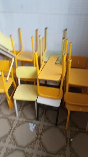 Cadeira pré escolar