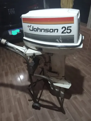 Motor Johnson 25