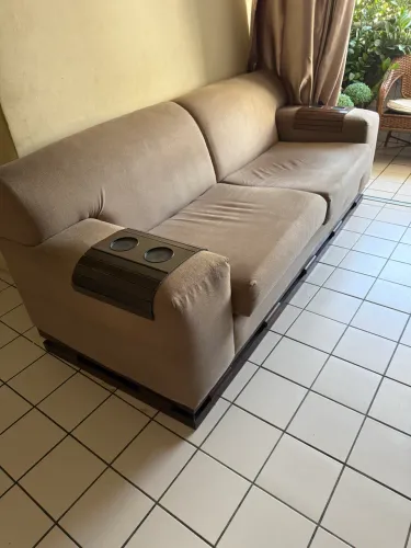 Sofá impecável praticamente novo