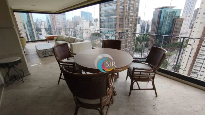 Apartamento 8 vagas com 5 dormitórios para alugar, 522 m² - Itaim Bibi - São Paulo/SP