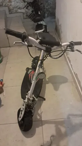 Patinete Elétrico 1.600 W