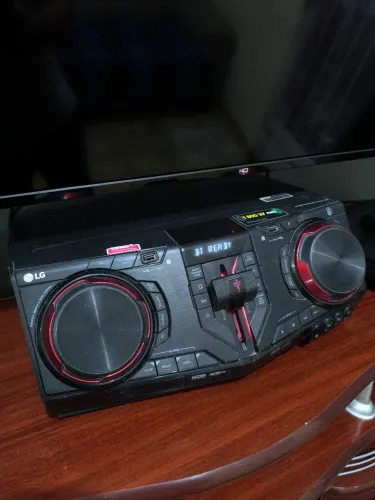 Som xboom cj87