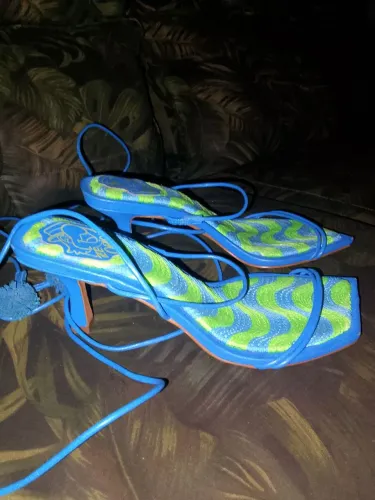 Vendo salto usado apenas uma vez!