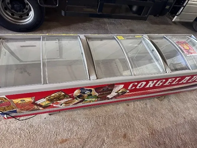 Freezer Horizontal para Congelados- Ilha - Super Conservada
