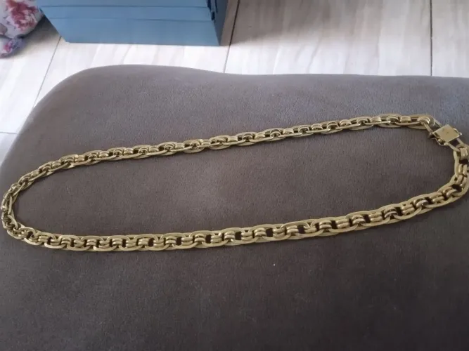 Vendo cordão de moeda antiga 