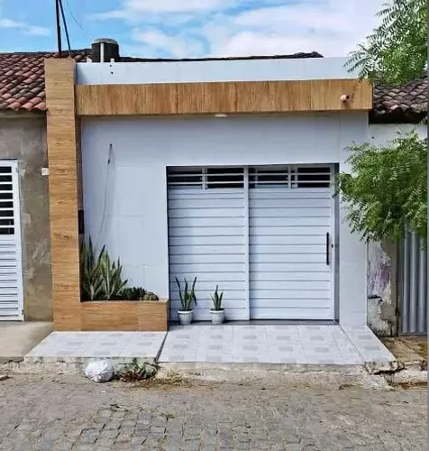 Casa 2 quartos na Roda de Fogo - Próximo ao Terminal - R$ 76 mil à vista