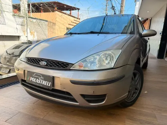 Ford Focus Sedan 2.0 16v/2.0 16V Flex 4P 2004