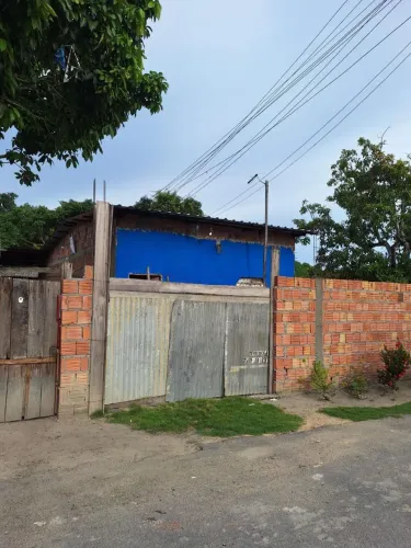 Vende-se ou troca-se por casa ou sítio em Manacapuru