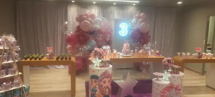 Decoração guerreiras do Kpop $380,00