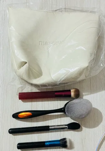 Kit de pincéis Importados MAC Sigma e RT + bolsinha Mascavo de brinde