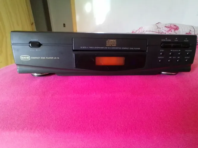 CD player CCE LX-15 