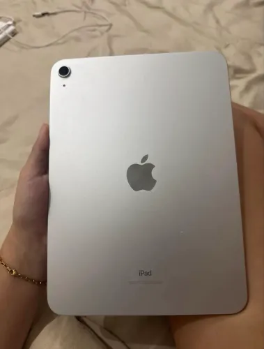 iPad 10 - 64gb