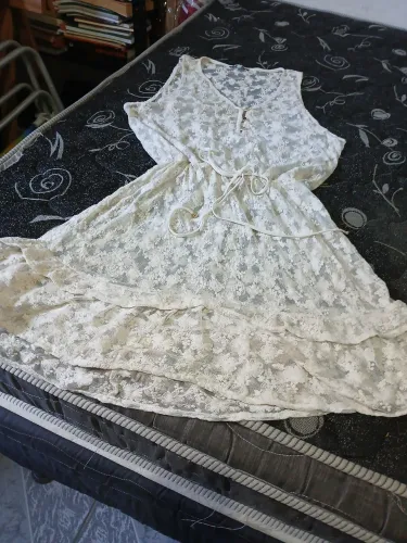 Bazar. Roupas.seni movas