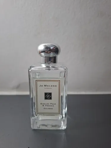 Desapego- English Pear & Freesia de Jo Malone London (original)