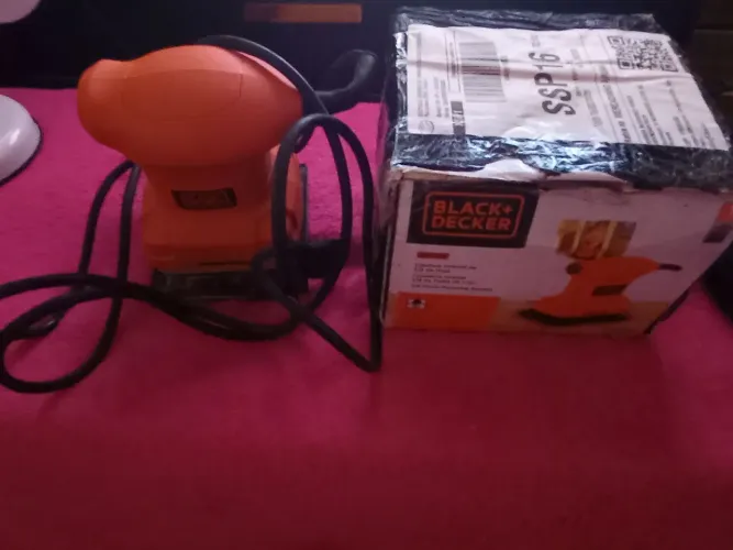 Lixadeira orbital Black Decker 220v