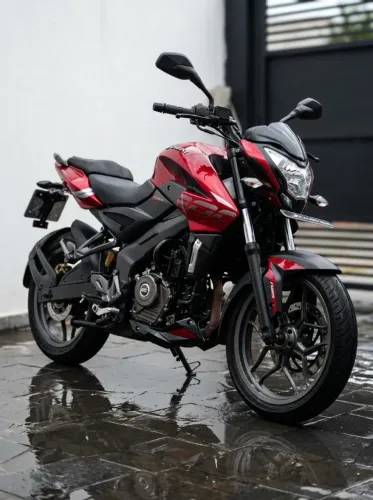 DOMINAR 200NS 2025