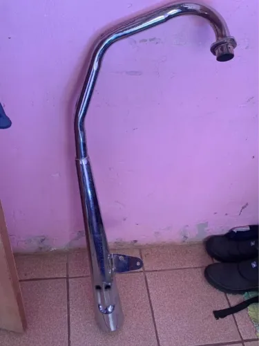 Vende-se escapamento gemoto furado, ou troco por mata cachorro francês 
