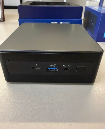 Mini PC Intel NUC 11 i5-1135G7? 8GB DDR4 + SSD NVMe 512GB ? Mini PC 2.5GbE Thunderbolt 4