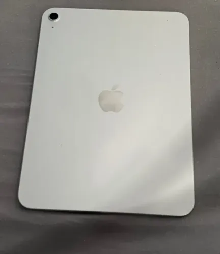 iPad 11 (A16) 128GB - Seminovo, sem marcas de uso