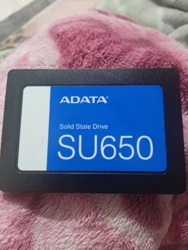 Adata - SSD 256g
