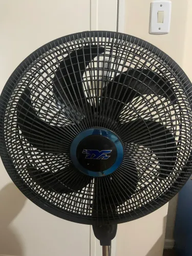 Ventilador pedestal 