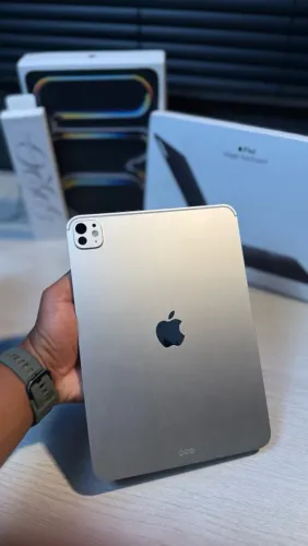 Ipad Pro M5 256gb na garantia apple em estado de novo. Analiso troca em apple+ volta sua