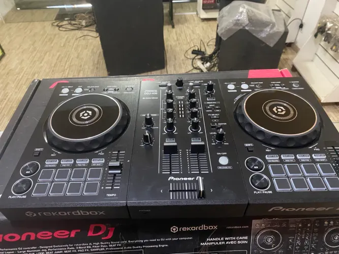 Controladora ddj 400