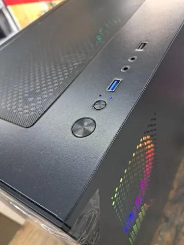 CPU desktop nova básica gamer p/ roblox