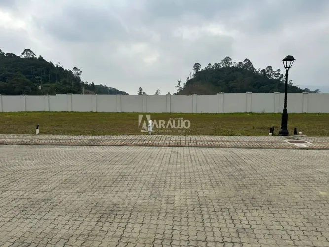 Terreno em condomínio fechado à venda no bairro Rio do Meio em Itajaí