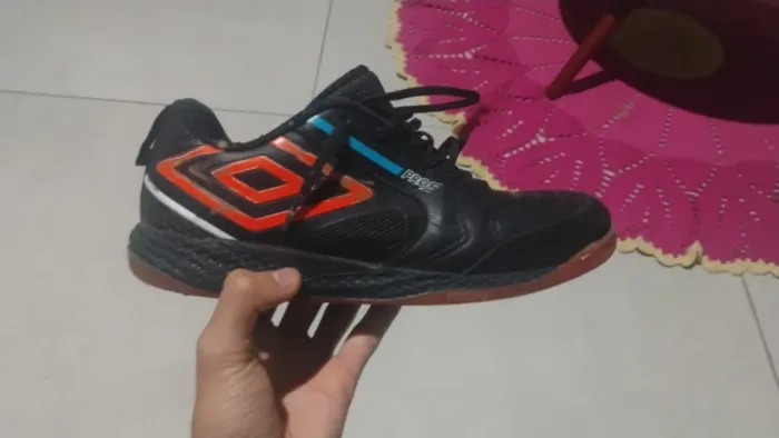 Futsal Pouquíssimo usado- estado de novo! Muito bem conservado, otimoo cantor benefício