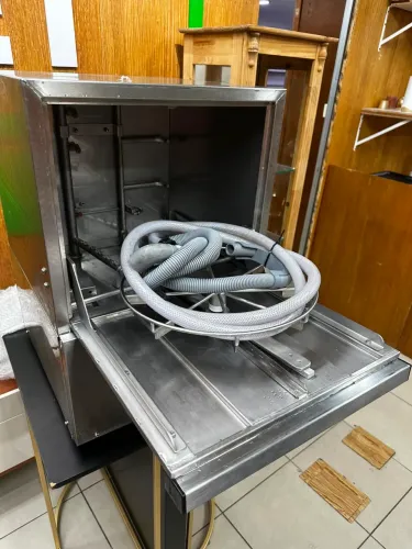 Lavadora de Louças Industrial Netter NT100 - Seminova