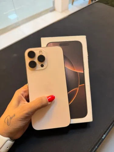iPhone 16 Pro Max 256Gb