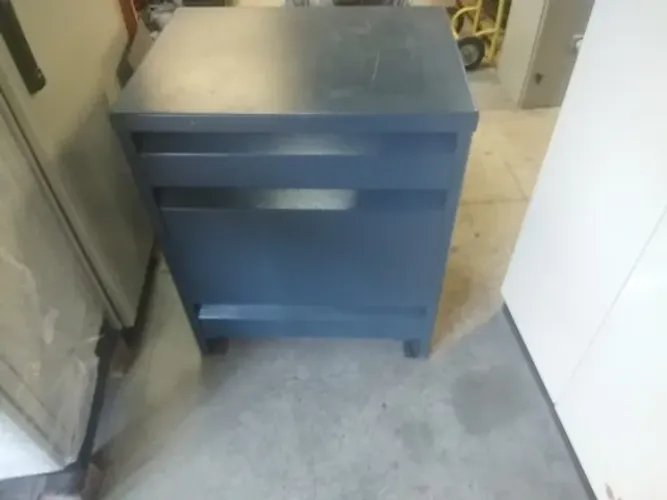 TRANSFORMADOR TRIFASICO 40 KVA - ISOLADOR 380V/220V/127V C/ NEUTRO