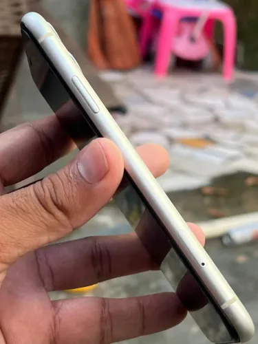 IPHONE 11 64GB