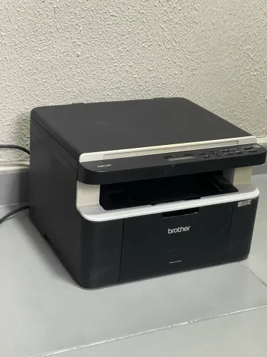 Impressora Multifuncional Laser Monocromática Brother DCP-1512