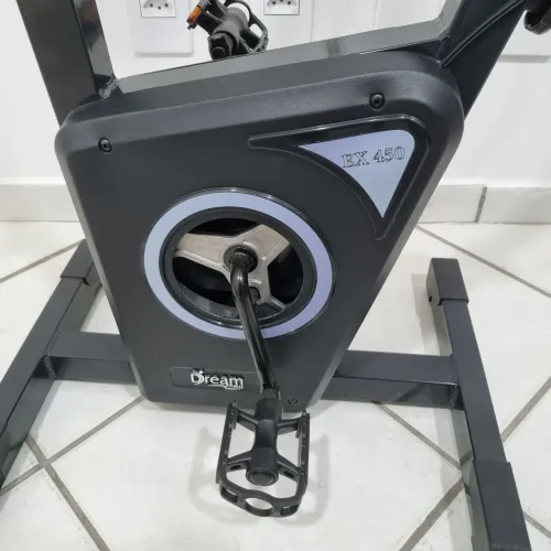 Bicicleta ergometrica Dream Fitness EX 450. Conservadíssima.